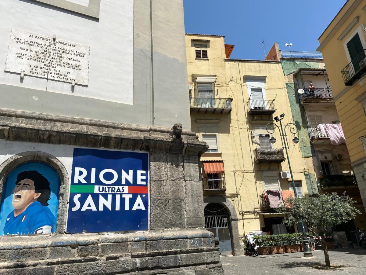 Appartement Fantastica Sanità à Naples Extérieur photo